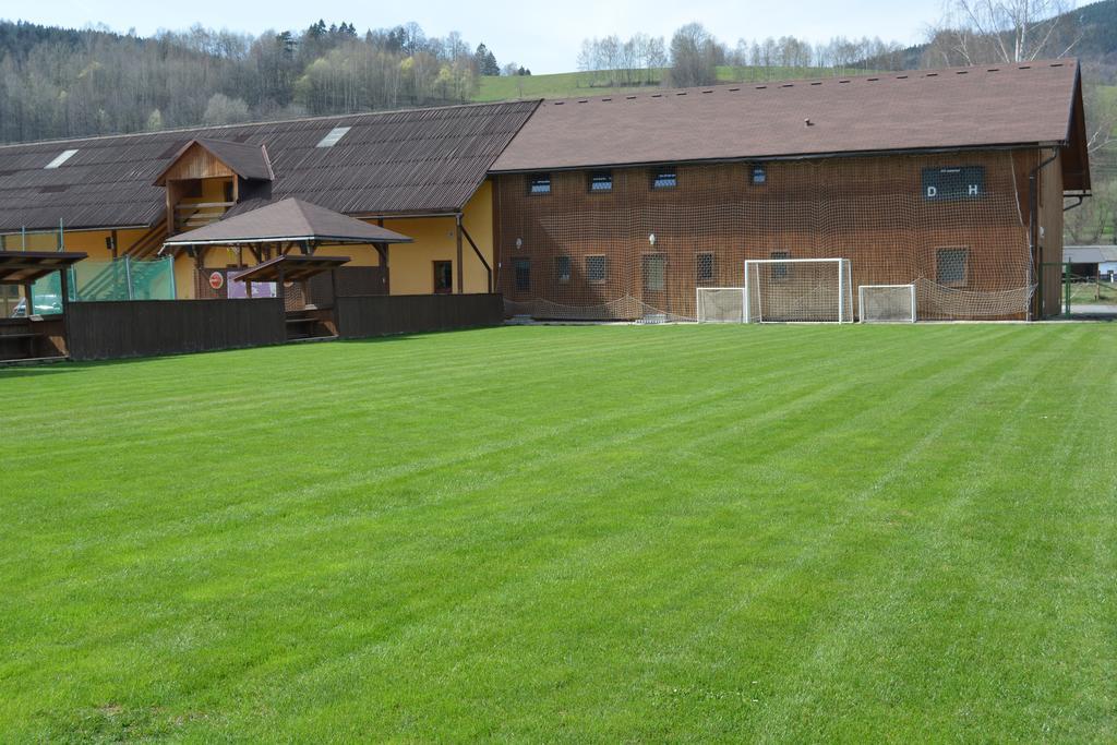 Relax Centrum Gol Loučná nad Desnou Dış mekan fotoğraf
